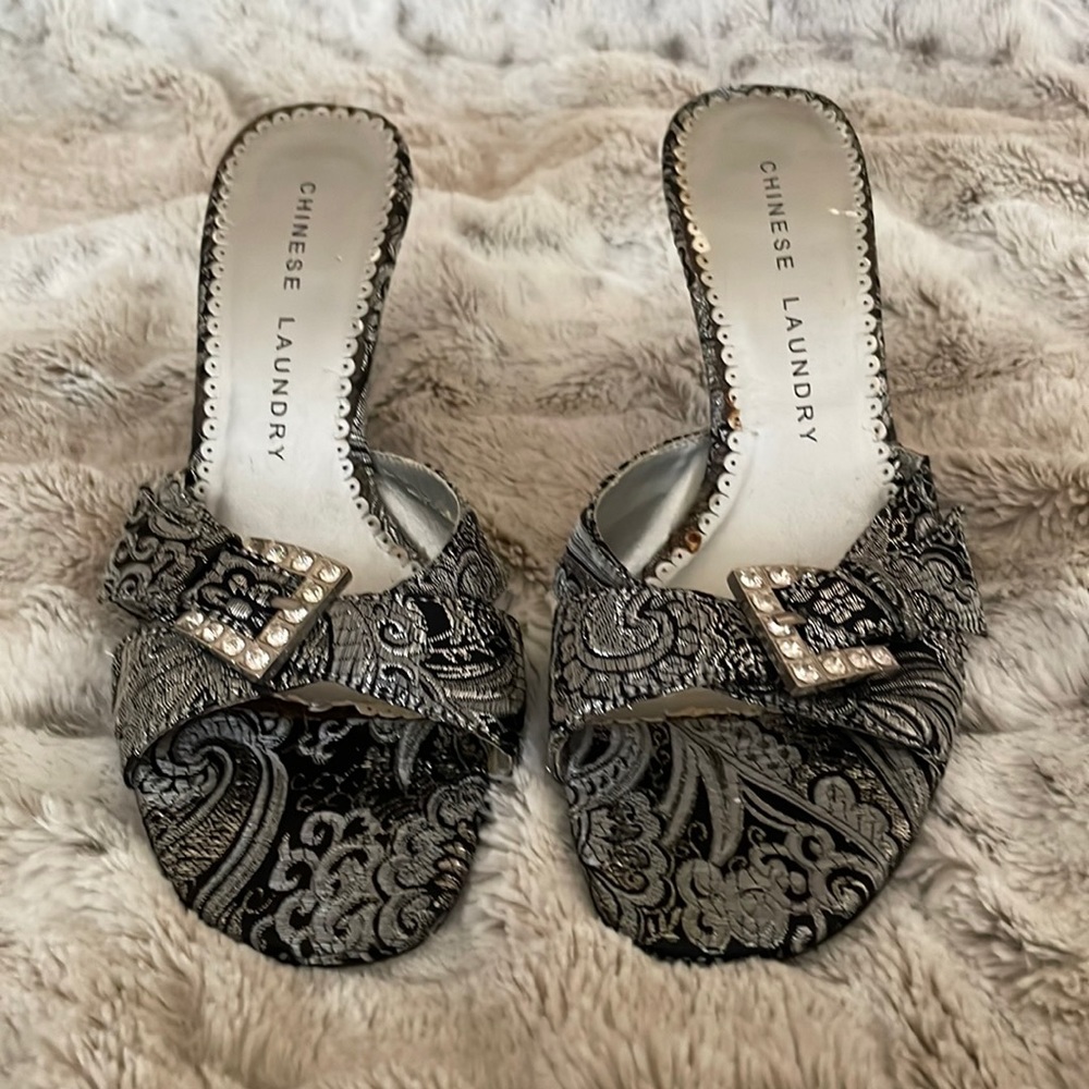 Silver Embellished Chinese Laundry Heels!!